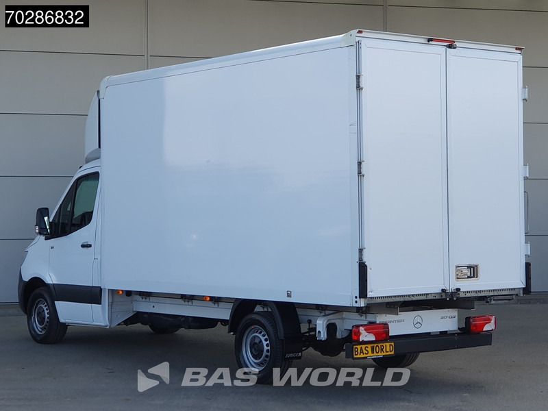Mercedes-Benz Sprinter 317 CDI Automaat Bakwagen Achterdeuren Airco Camera Euro6 Meubelbak Koffer 21m3 Airco - Fourgon grand volume: photos 2 Mercedes-Benz Sprinter 317 CDI Automaat Bakwagen Achterdeuren Airco Camera Euro6 Meubelbak Koffer 21m3 Airco - Fourgon grand volume: photos 2