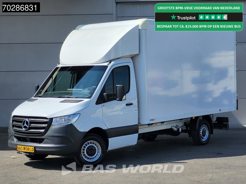 Mercedes-Benz Sprinter 317 CDI Automaat Bakwagen Achterdeuren Airco Camera Euro6 Meubelbak Koffer 21m3 Airco - Fourgon grand volume: photos 1 Mercedes-Benz Sprinter 317 CDI Automaat Bakwagen Achterdeuren Airco Camera Euro6 Meubelbak Koffer 21m3 Airco - Fourgon grand volume: photos 1