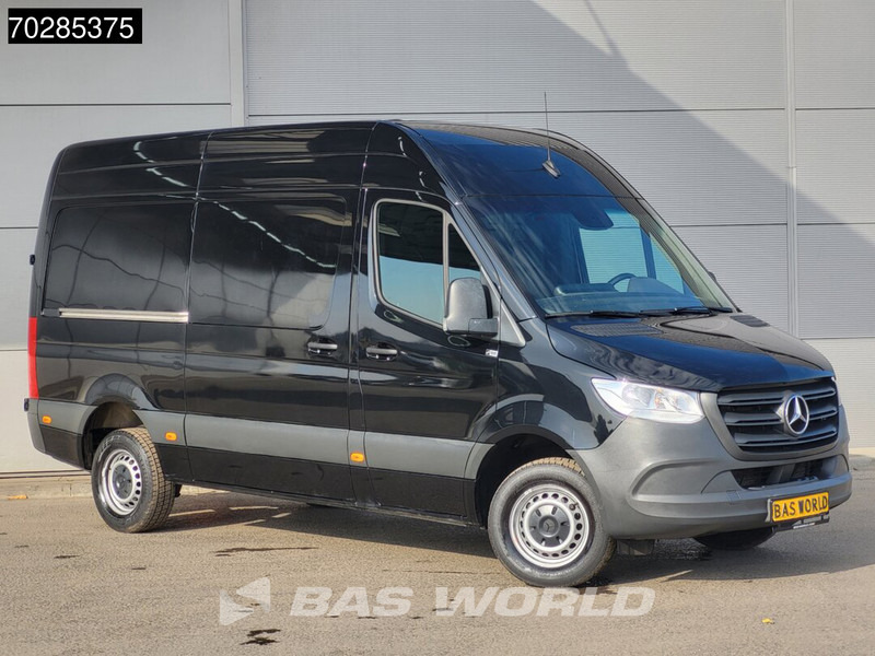 Mercedes-Benz Sprinter 317 CDI Automaat L2H2 170PK Airco Camera MBUX Euro6 L2 12m3 Airco - Fourgon utilitaire: photos 3 Mercedes-Benz Sprinter 317 CDI Automaat L2H2 170PK Airco Camera MBUX Euro6 L2 12m3 Airco - Fourgon utilitaire: photos 3