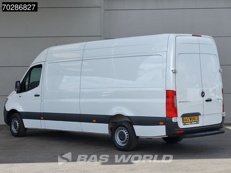 Mercedes-Benz Sprinter 317 CDI Automaat L3H2 170PK Airco Camera Parkeersensoren MBUX CarPlay Euro6 L3 16m3 Airco - Fourgon utilitaire: photos 2 Mercedes-Benz Sprinter 317 CDI Automaat L3H2 170PK Airco Camera Parkeersensoren MBUX CarPlay Euro6 L3 16m3 Airco - Fourgon utilitaire: photos 2