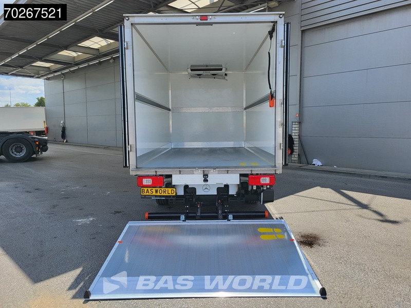 Mercedes-Benz Sprinter 317 CDI Koelwagen Vriezer Laadklep Thermo King V-200 MAX 230V Stekker LED Airco 10inch MBUX CarPlay Euro6 Koel Koeler Kühl Kühle - Utilitaire frigorifique: photos 3 Mercedes-Benz Sprinter 317 CDI Koelwagen Vriezer Laadklep Thermo King V-200 MAX 230V Stekker LED Airco 10inch MBUX CarPlay Euro6 Koel Koeler Kühl Kühle - Utilitaire frigorifique: photos 3