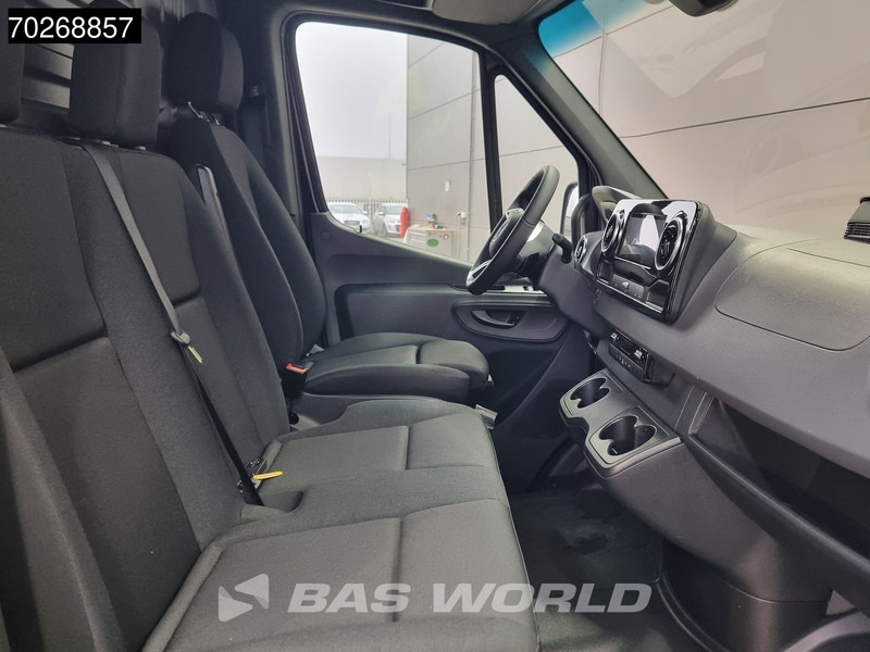 Fourgon utilitaire neuf Mercedes-Benz Sprinter 319 CDI Automaat L2H2 model 2025 Camera MBUX LED Airco Cruise Airco Cruise control: photos 12