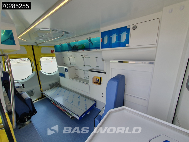 Ambulance neuf Mercedes-Benz Sprinter 319 CDI Automaat Nieuw! Complete Ambulance Ziekenwagen Rettungswagen Krankenwagen 11m3 Airco Cruise control: photos 11