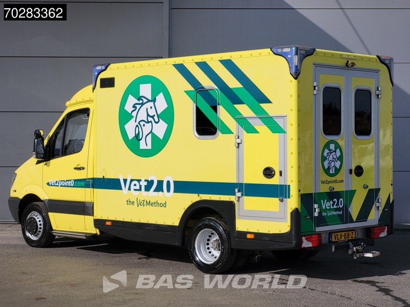 Mercedes-Benz Sprinter 519 CDI MARGE! 3.0L V6 Automaat 190PK Ambulance Trekhaak Airco Cruise APK 02-2026 Euro6 Rettungswagen Krankenwagen 13m3 Airco Tr - Ambulance: photos 2 Mercedes-Benz Sprinter 519 CDI MARGE! 3.0L V6 Automaat 190PK Ambulance Trekhaak Airco Cruise APK 02-2026 Euro6 Rettungswagen Krankenwagen 13m3 Airco Tr - Ambulance: photos 2