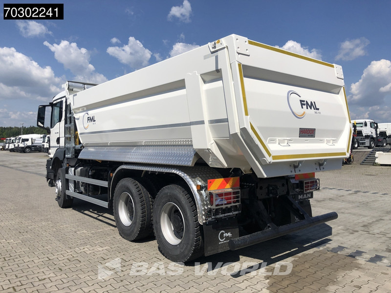 MAN TGS 33.400 6X4 NEW 17m3 KH Kipper Manual Steel suspension Big-Axle EURO 2 - Camion benne: photos 2 MAN TGS 33.400 6X4 NEW 17m3 KH Kipper Manual Steel suspension Big-Axle EURO 2 - Camion benne: photos 2