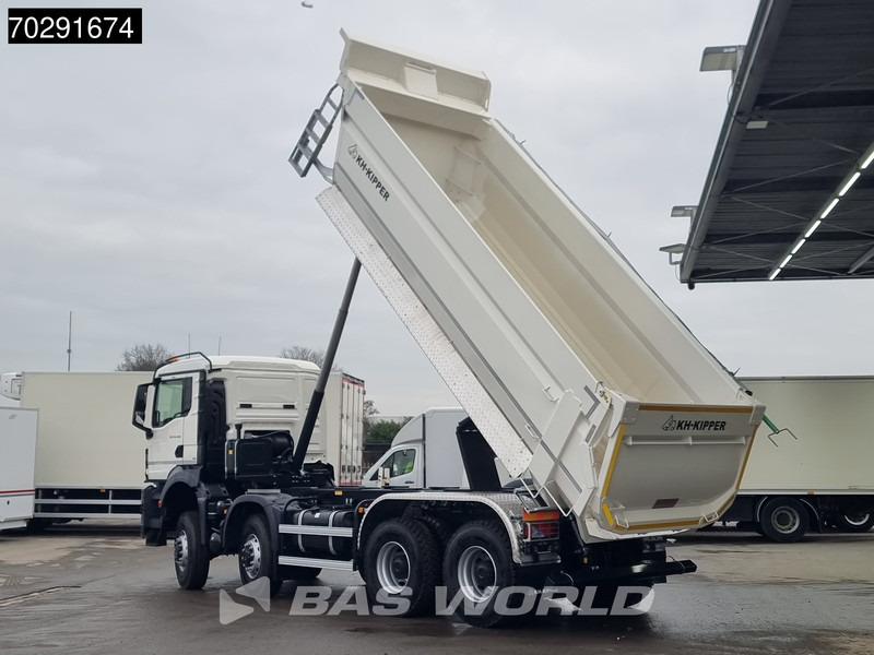 MAN TGS 41.480 8X8 8x8 20m3 KH Kipper tarpaulin Manual Big-axle Steel suspension Euro 6 - Camion benne: photos 2 MAN TGS 41.480 8X8 8x8 20m3 KH Kipper tarpaulin Manual Big-axle Steel suspension Euro 6 - Camion benne: photos 2