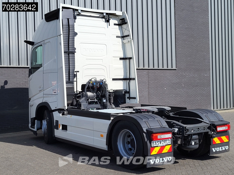 Volvo FH 500 4X2 NEW! Aero XL TC Retarder I-Parkcool 2x Tanks ACC - Tracteur routier: photos 2 Volvo FH 500 4X2 NEW! Aero XL TC Retarder I-Parkcool 2x Tanks ACC - Tracteur routier: photos 2