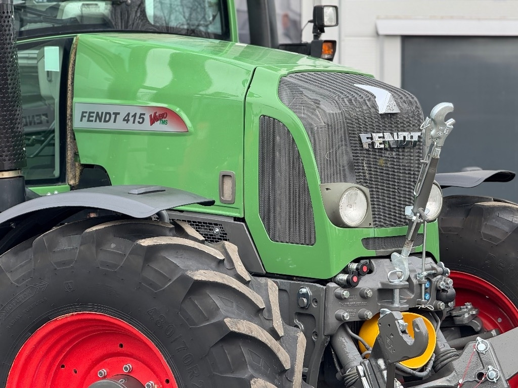 Fendt 415 Vario TMS - Tracteur agricole: photos 3 Fendt 415 Vario TMS - Tracteur agricole: photos 3