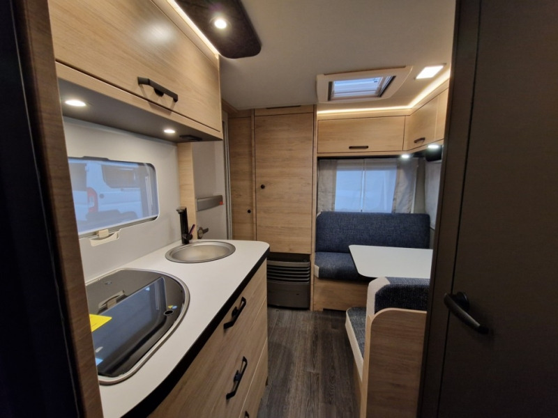 Caravane neuf Weinsberg CaraOne 420 QD: photos 9