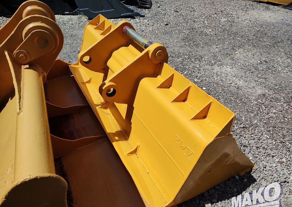 Łyżka skarpowa 200cm Liebherr SW48 - Accessoire pour Engins de chantier: photos 5 Łyżka skarpowa 200cm Liebherr SW48 - Accessoire pour Engins de chantier: photos 5