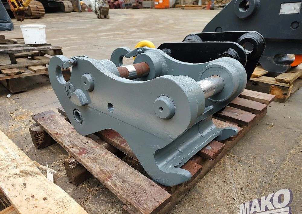Szybkozłącze mechaniczne Liebherr SW33 - Accessoire pour Engins de chantier: photos 3 Szybkozłącze mechaniczne Liebherr SW33 - Accessoire pour Engins de chantier: photos 3