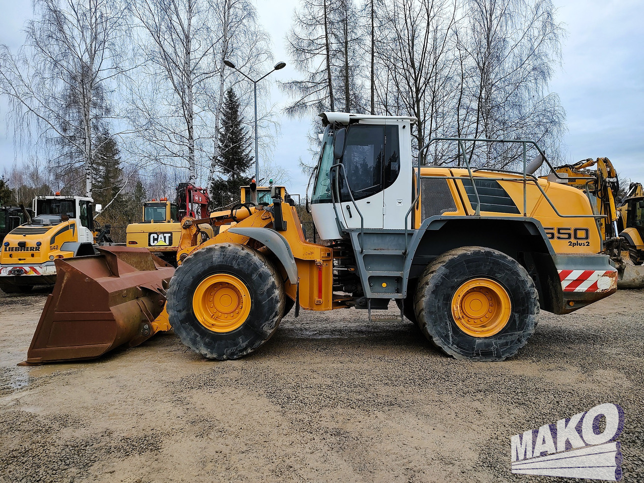 LIEBHERR L550 - Chargeuse sur pneus: photos 2 LIEBHERR L550 - Chargeuse sur pneus: photos 2