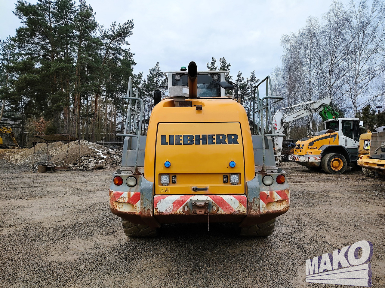 LIEBHERR L550 - Chargeuse sur pneus: photos 4 LIEBHERR L550 - Chargeuse sur pneus: photos 4