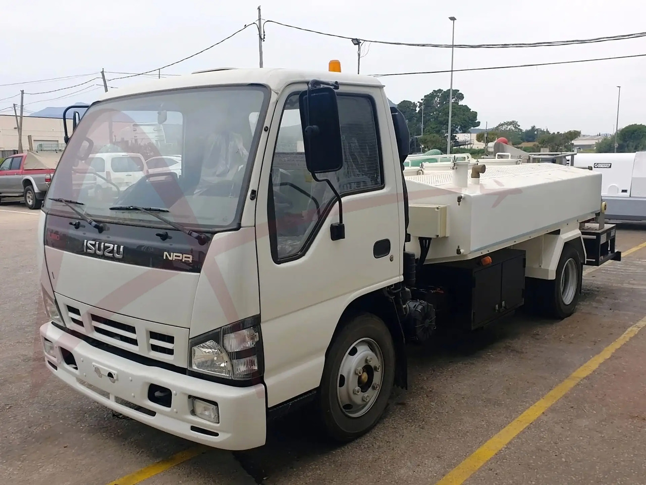 DENGE LT-01 - Véhicule vide-toilettes: photos 1 DENGE LT-01 - Véhicule vide-toilettes: photos 1