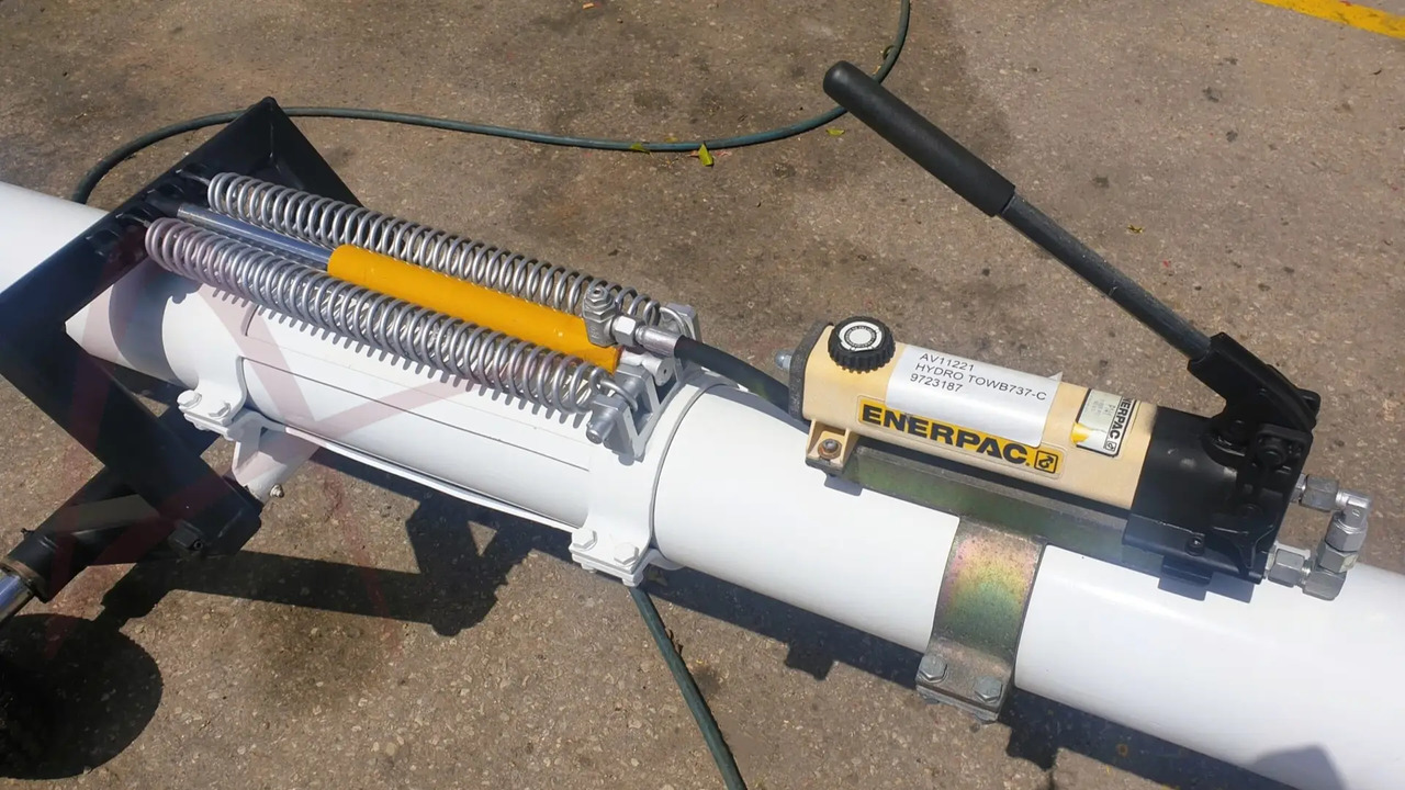 HYDRO TOWB737-C - Équipement aéroportuaire: photos 2 HYDRO TOWB737-C - Équipement aéroportuaire: photos 2