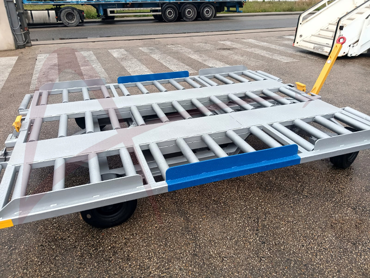 - Équipement aéroportuaire: photos 3 - Équipement aéroportuaire: photos 3