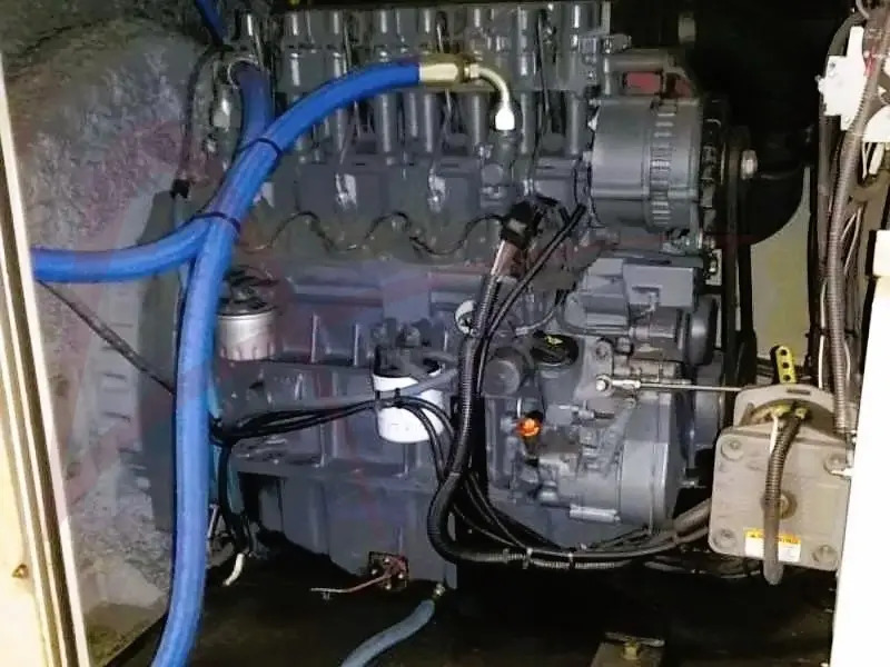 TRILECTRON AAP5050D - Équipement aéroportuaire: photos 3 TRILECTRON AAP5050D - Équipement aéroportuaire: photos 3