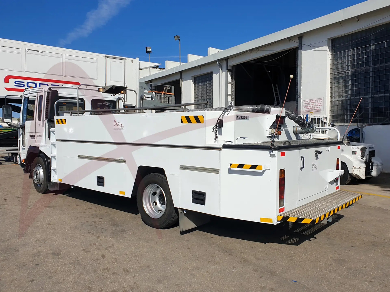 JET-TEKNO TST - Véhicule vide-toilettes: photos 2 JET-TEKNO TST - Véhicule vide-toilettes: photos 2