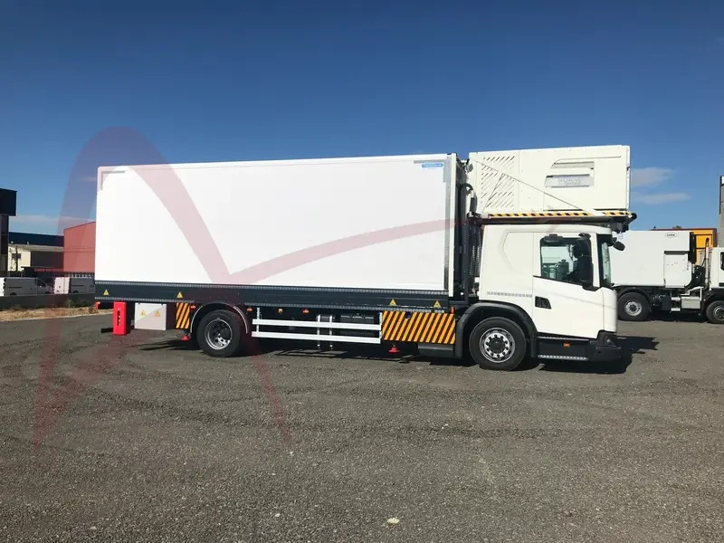 TECNOVE L280 B4X2LB - Camion de catering: photos 2 TECNOVE L280 B4X2LB - Camion de catering: photos 2