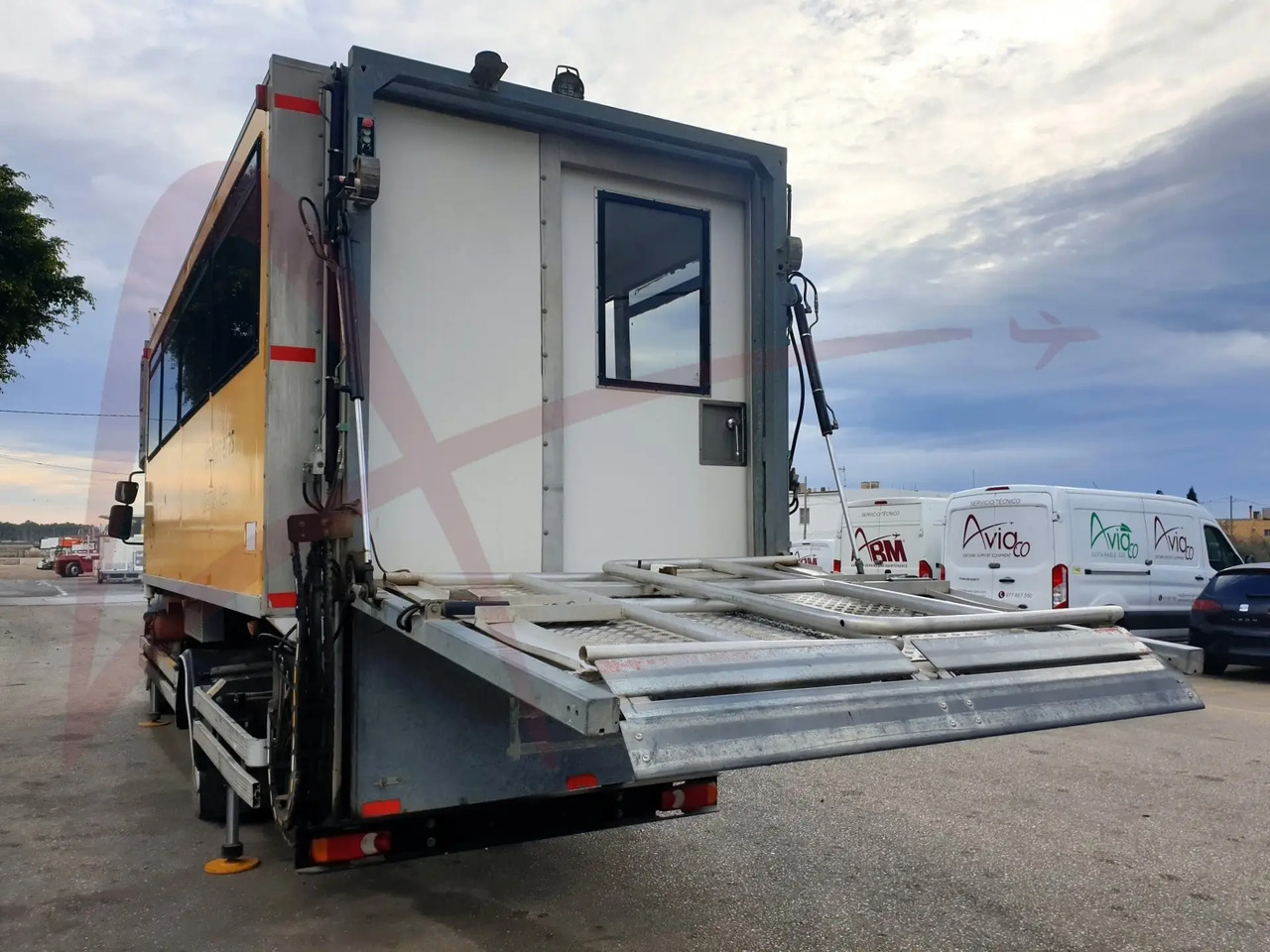 TLD CHTP GM-5,9 - Ambulift: photos 2 TLD CHTP GM-5,9 - Ambulift: photos 2
