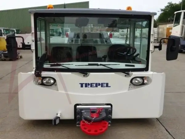 TREPEL CHALLENGER 280 - Tracteur d'avions: photos 3 TREPEL CHALLENGER 280 - Tracteur d'avions: photos 3