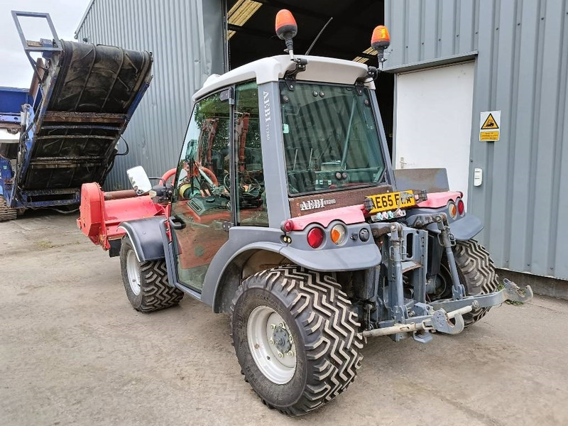 Aebi tt280 TT280 maaier mower airco werktuigdrager CE - Remorque agricole: photos 4 Aebi tt280 TT280 maaier mower airco werktuigdrager CE - Remorque agricole: photos 4