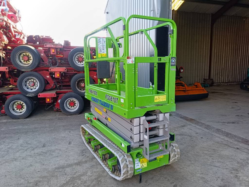 Fronteq FS0610T rups tracked hoogwerker hi lift 8m CE 2022 - Nacelle ciseaux: photos 5 Fronteq FS0610T rups tracked hoogwerker hi lift 8m CE 2022 - Nacelle ciseaux: photos 5