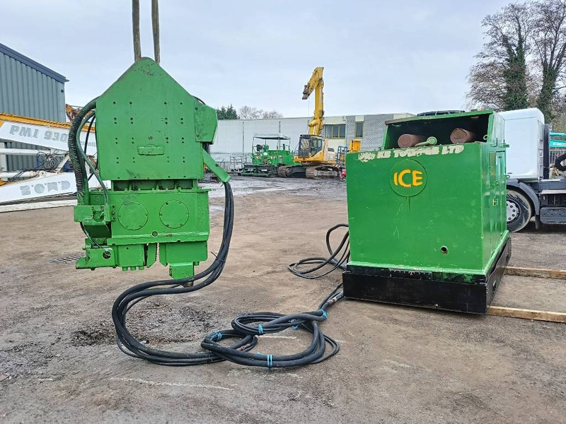 ICE 216 vibro hammer 2,4 ton+ ICE 175 powerpack c - Mât de battage: photos 5 ICE 216 vibro hammer 2,4 ton+ ICE 175 powerpack c - Mât de battage: photos 5