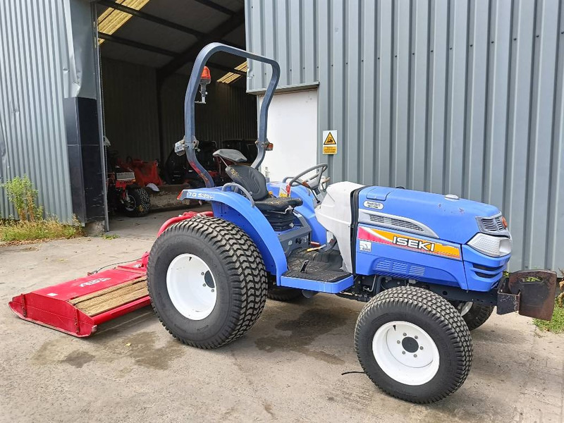 Iseki TG 5390 compacte tractor met maaier votex p12 4x4 - Micro tracteur: photos 1 Iseki TG 5390 compacte tractor met maaier votex p12 4x4 - Micro tracteur: photos 1