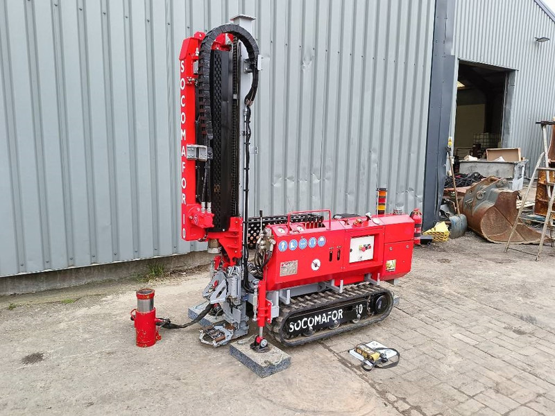Mât de battage Socomafor 10 micro piling rig hei machine boor dri: photos 1