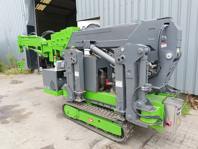 WCM LGC30 maeda mc hybride speed minikraan 8,5 m 3 ton - Mini grue: photos 1 WCM LGC30 maeda mc hybride speed minikraan 8,5 m 3 ton - Mini grue: photos 1