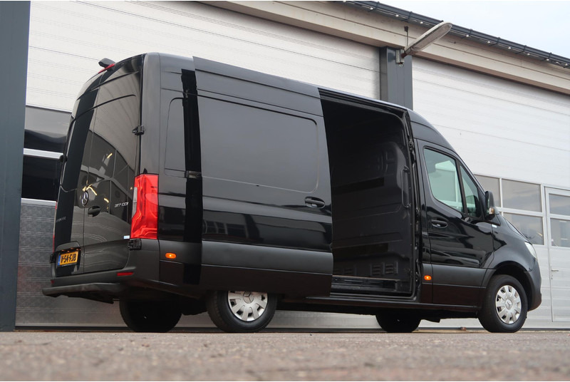 Fourgon utilitaire Mercedes-Benz Sprinter 317 CDI L2H2 AUT/ 3.5T/ CAMERA/ MBUX/ CRUISE/ AIRCO: photos 6
