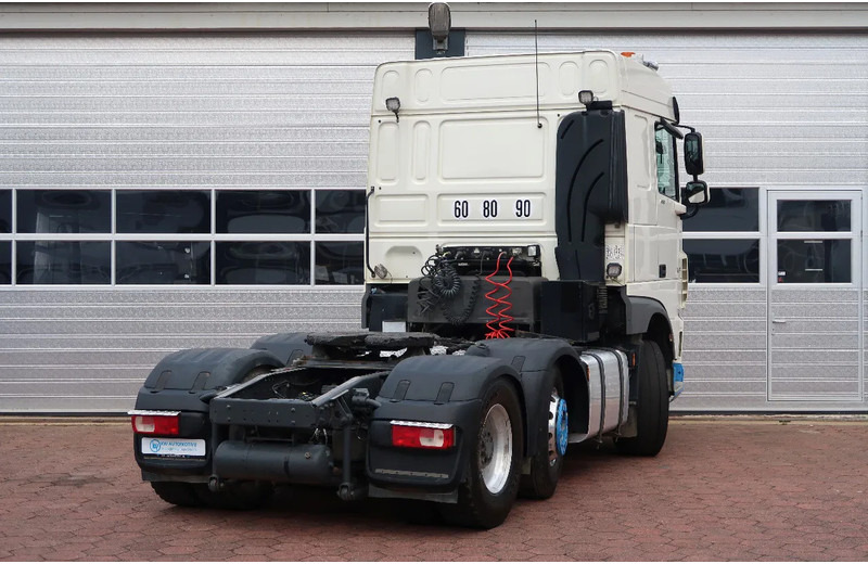 DAF XF 530 6X2/4 RETARDER/ LIFT-LENK/ PTO/ HYDRAULIC - Tracteur routier: photos 5 DAF XF 530 6X2/4 RETARDER/ LIFT-LENK/ PTO/ HYDRAULIC - Tracteur routier: photos 5
