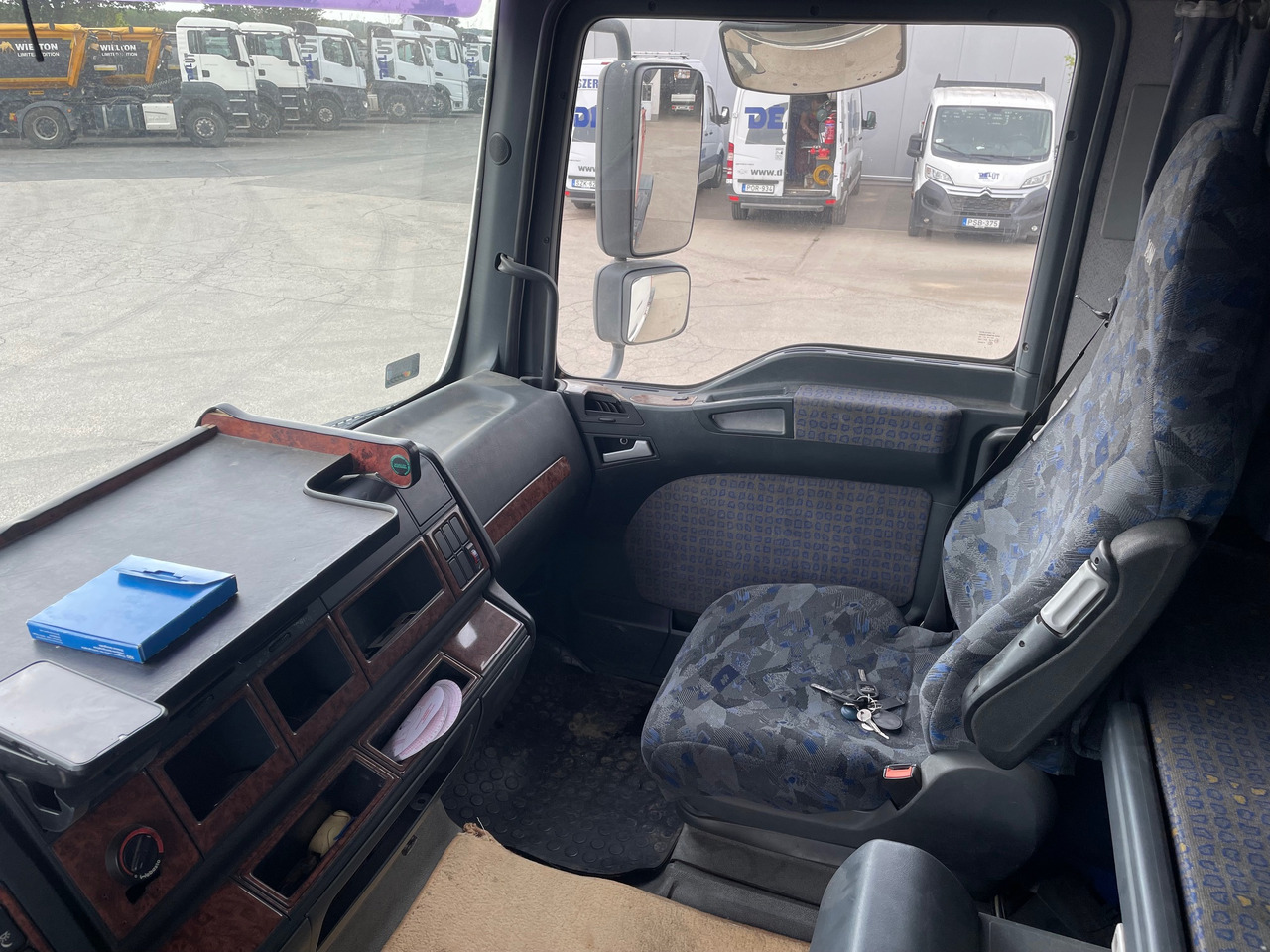 MAN TGA 26.480 6x4 - Tracteur routier: photos 5 MAN TGA 26.480 6x4 - Tracteur routier: photos 5