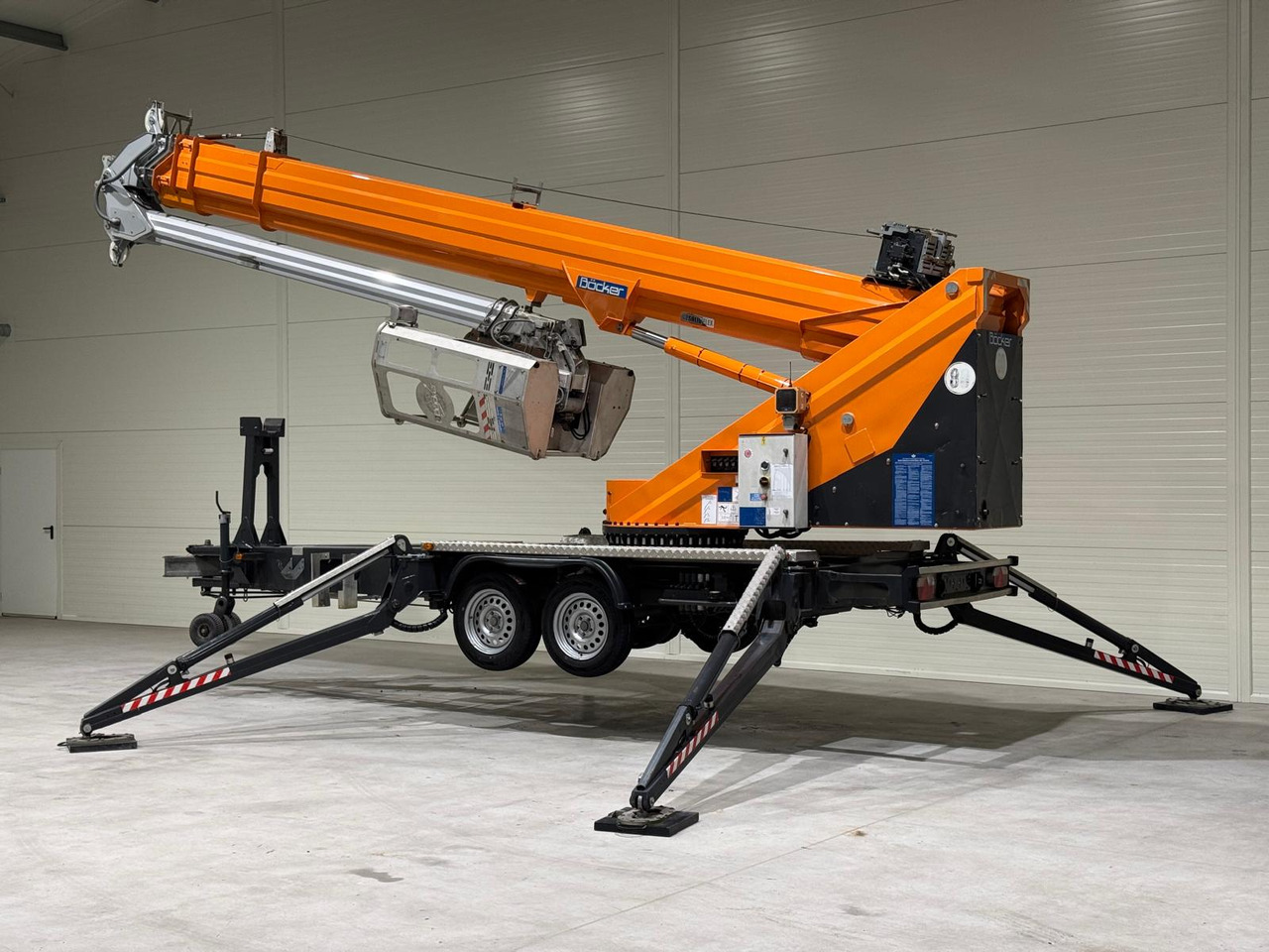 Bocker AHK 34/1800 - Mini grue: photos 3 Bocker AHK 34/1800 - Mini grue: photos 3