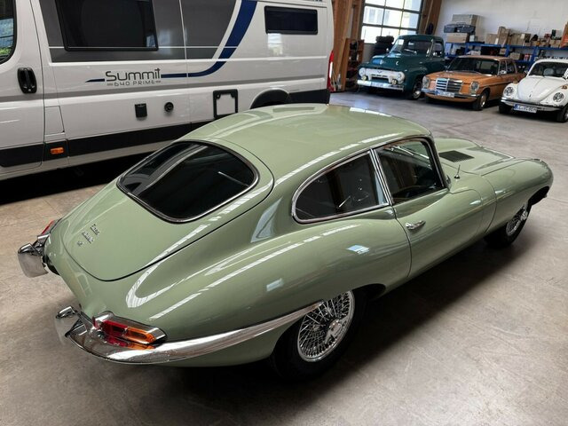 JAGUAR E-Type 4.2 Litre Serie 1.5 FHC Zustand 1... - Voiture: photos 4 JAGUAR E-Type 4.2 Litre Serie 1.5 FHC Zustand 1... - Voiture: photos 4
