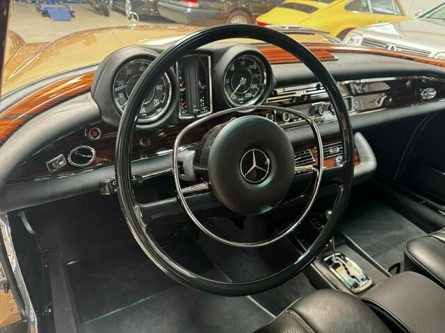 MERCEDES-BENZ 280 SE Cabrio W111 BRABUS-Classic Restauration - Cabriolet: photos 5 MERCEDES-BENZ 280 SE Cabrio W111 BRABUS-Classic Restauration - Cabriolet: photos 5
