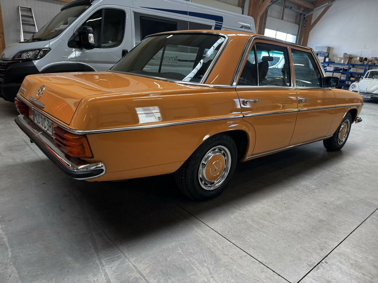 Mercedes-Benz 200 D/8 - Berline: photos 5 Mercedes-Benz 200 D/8 - Berline: photos 5