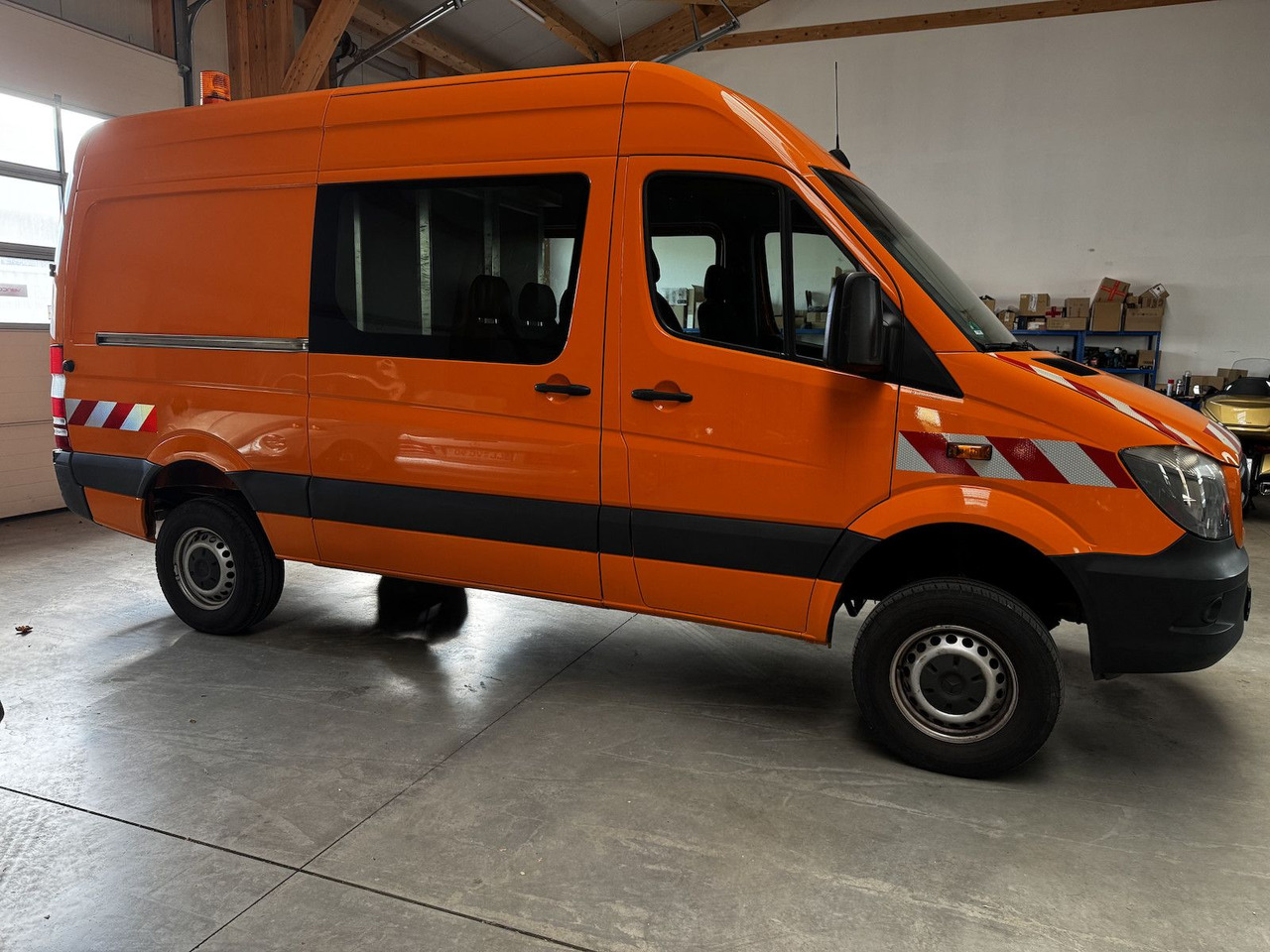 Mercedes-Benz Sprinter 316 CDI 4x4 Allrad L2H2 1. Hand! - Fourgon utilitaire, Utilitaire double cabine: photos 5 Mercedes-Benz Sprinter 316 CDI 4x4 Allrad L2H2 1. Hand! - Fourgon utilitaire, Utilitaire double cabine: photos 5