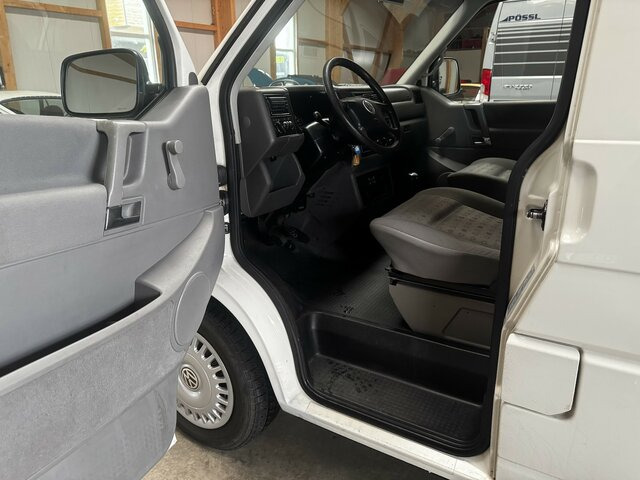 VW T4 Caravelle 2.5 TDI Syncro Sperre 1. Hand! - Voiture: photos 3 VW T4 Caravelle 2.5 TDI Syncro Sperre 1. Hand! - Voiture: photos 3