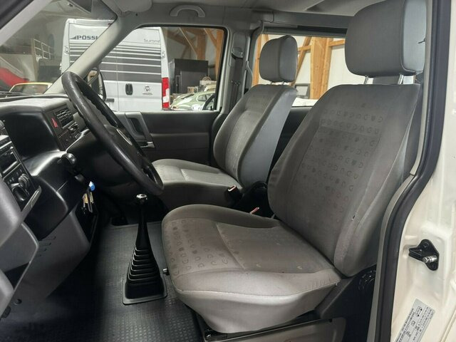 VW T4 Caravelle 2.5 TDI Syncro Sperre 1. Hand!... - Minibus, Transport de personnes: photos 5 VW T4 Caravelle 2.5 TDI Syncro Sperre 1. Hand!... - Minibus, Transport de personnes: photos 5