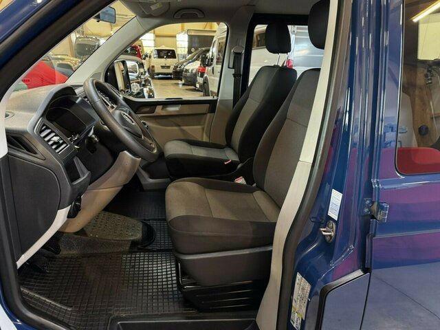 VW T6 Doka Pritsche 2.0 TDI 4Motion 4x4... - Utilitaire plateau: photos 2 VW T6 Doka Pritsche 2.0 TDI 4Motion 4x4... - Utilitaire plateau: photos 2