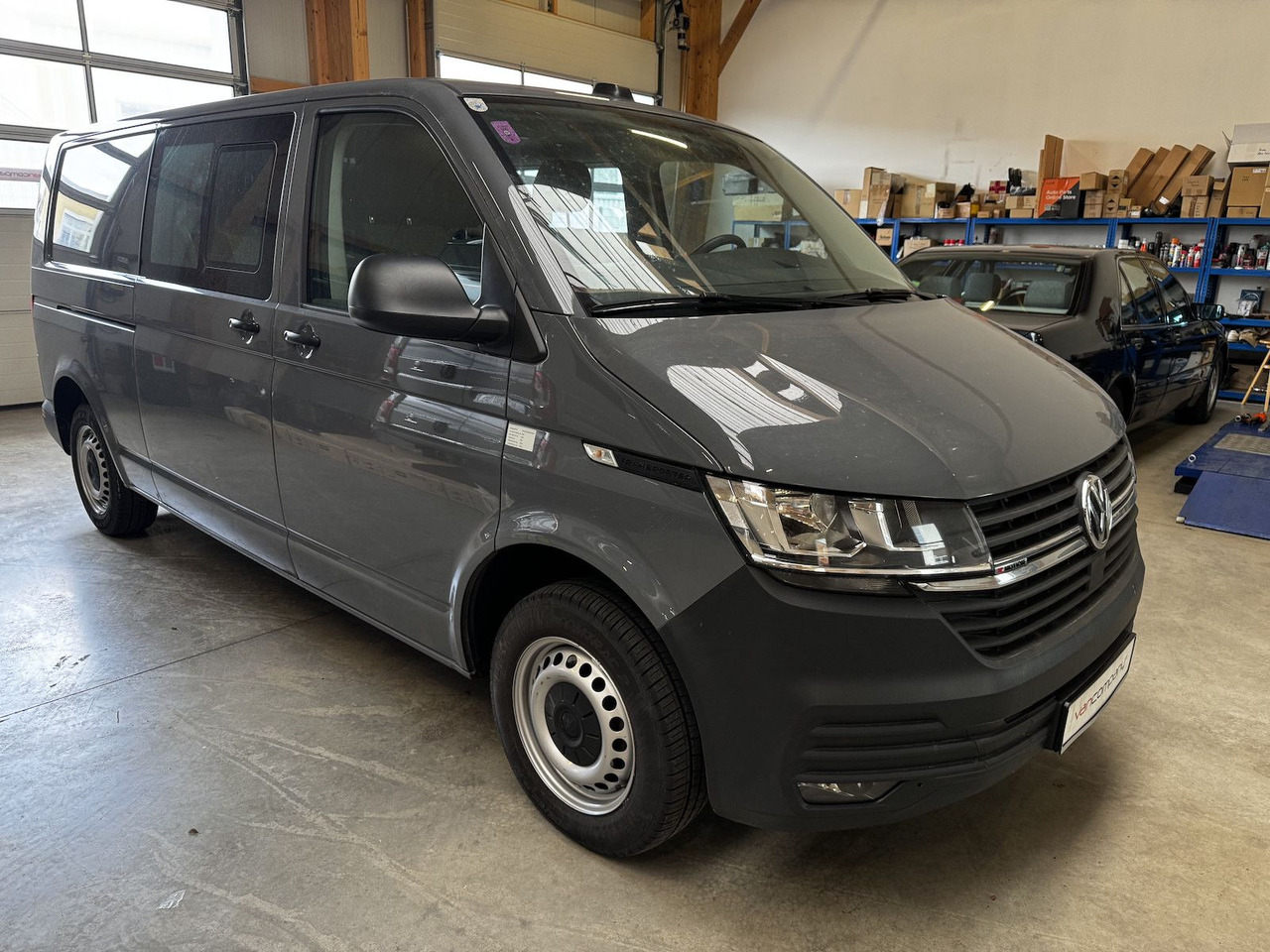 Volkswagen T6.1 lang 5-Sitzer 2.0 TDI 4Motion puregrey - Fourgonnette, Utilitaire double cabine: photos 4 Volkswagen T6.1 lang 5-Sitzer 2.0 TDI 4Motion puregrey - Fourgonnette, Utilitaire double cabine: photos 4