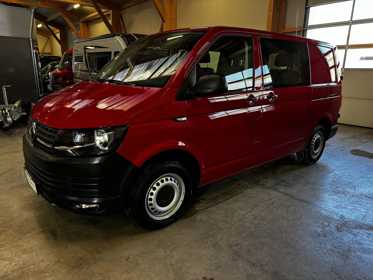 Volkswagen T6 Doka Kasten 6-Sitzer 2.0 TDI 4Motion - Fourgonnette, Utilitaire double cabine: photos 1 Volkswagen T6 Doka Kasten 6-Sitzer 2.0 TDI 4Motion - Fourgonnette, Utilitaire double cabine: photos 1