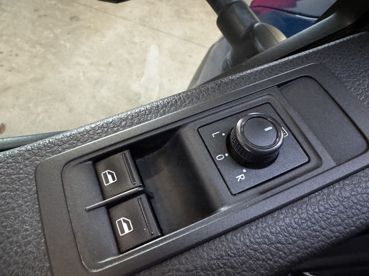 Utilitaire plateau Volkswagen T6 Doka Pritsche 2.0 TDI 4Motion 4x4 indienblau: photos 13