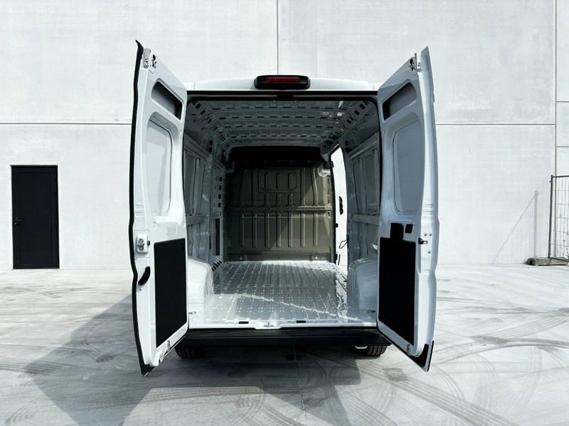 Fourgon utilitaire neuf Citroën Jumper Jumper L3H2 | Leasing from €840/month: photos 8 Fourgon utilitaire neuf Citroën Jumper Jumper L3H2 | Leasing from €840/month: photos 8