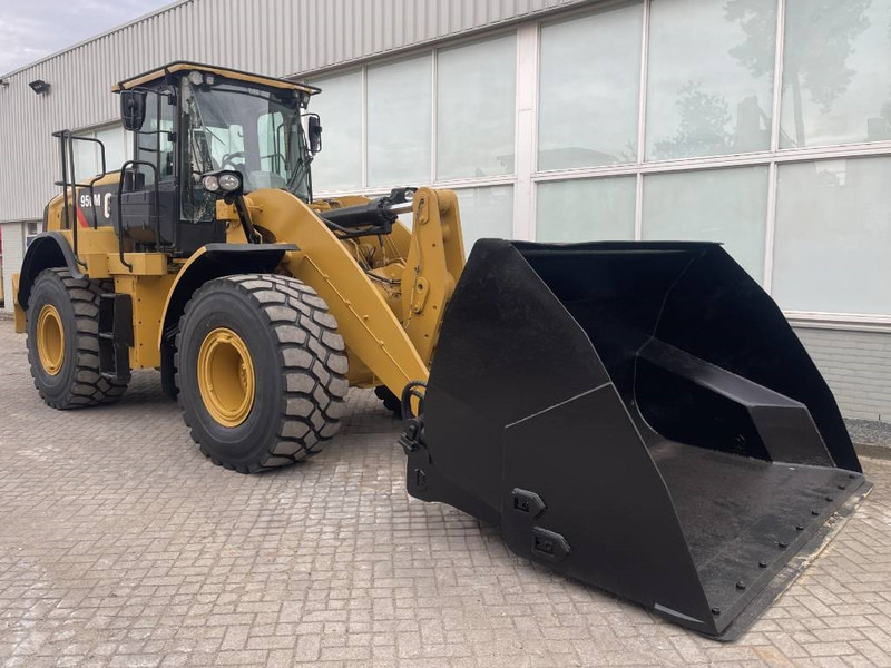Chargeuse sur pneus Cat 950 M   2019: photos 8