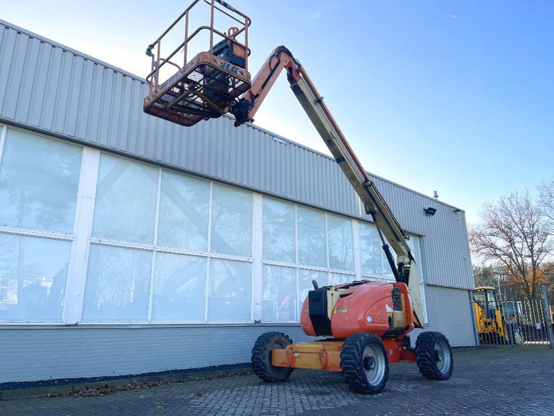 JLG 600 AJ - Nacelle télescopique: photos 2 JLG 600 AJ - Nacelle télescopique: photos 2