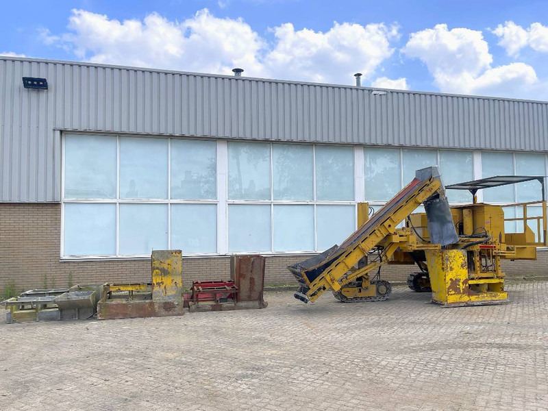 POWER CURBER 5700 - Bétonnière: photos 1 POWER CURBER 5700 - Bétonnière: photos 1