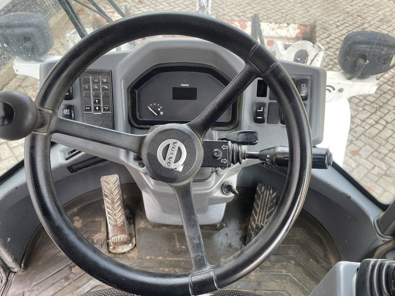 Chargeuse sur pneus Volvo L 30 G 2020 CE: photos 13 Chargeuse sur pneus Volvo L 30 G 2020 CE: photos 13